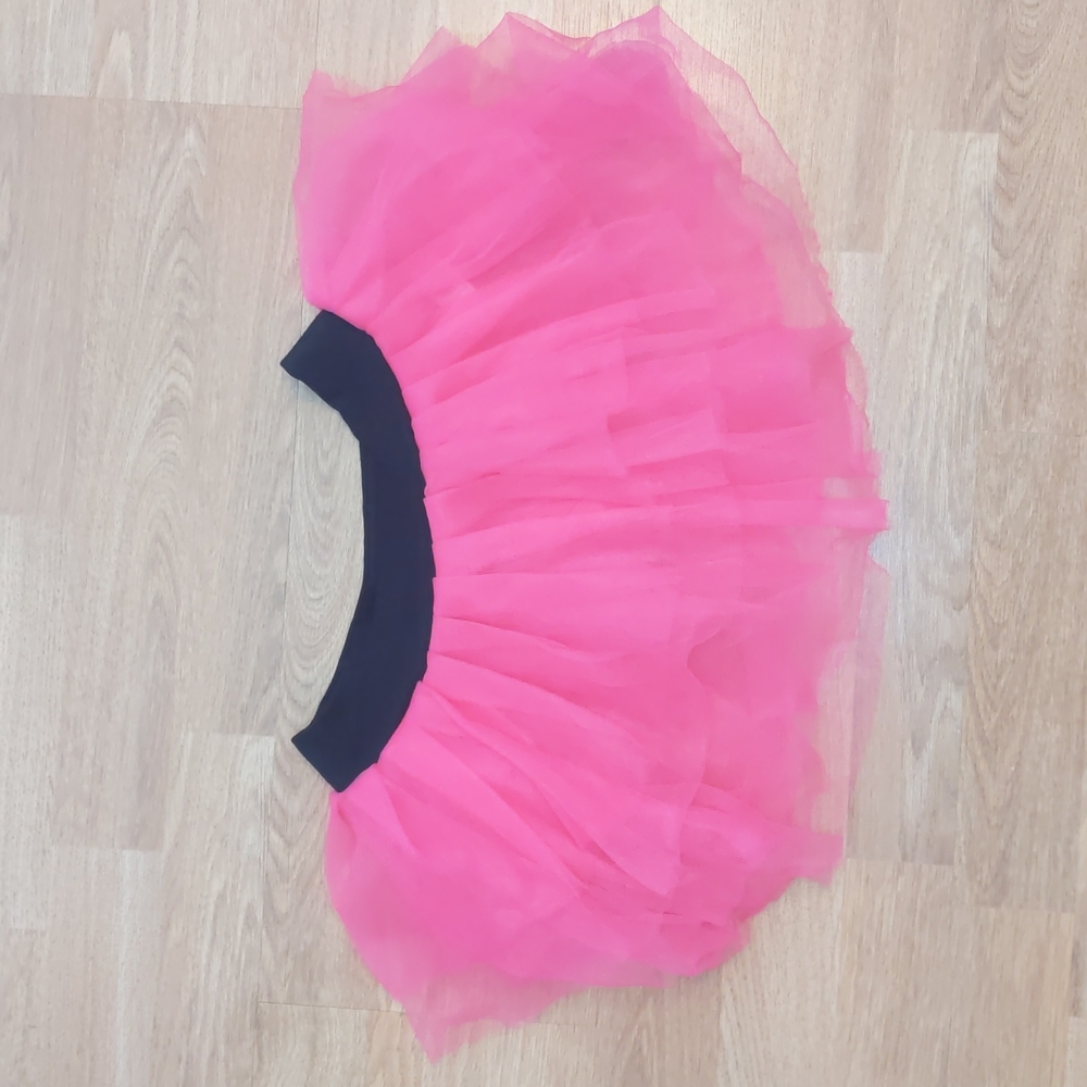 Claire's pink tutu